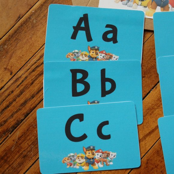 ❄️5/$25🎄Paw Patrol Handmade Flash Cards Alphabet & Numbers - Picture 2 of 4